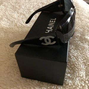 Chanel Sunglass